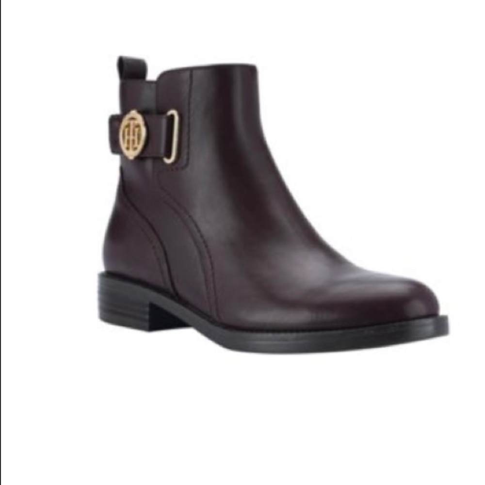 New Women ornamented zip up booties